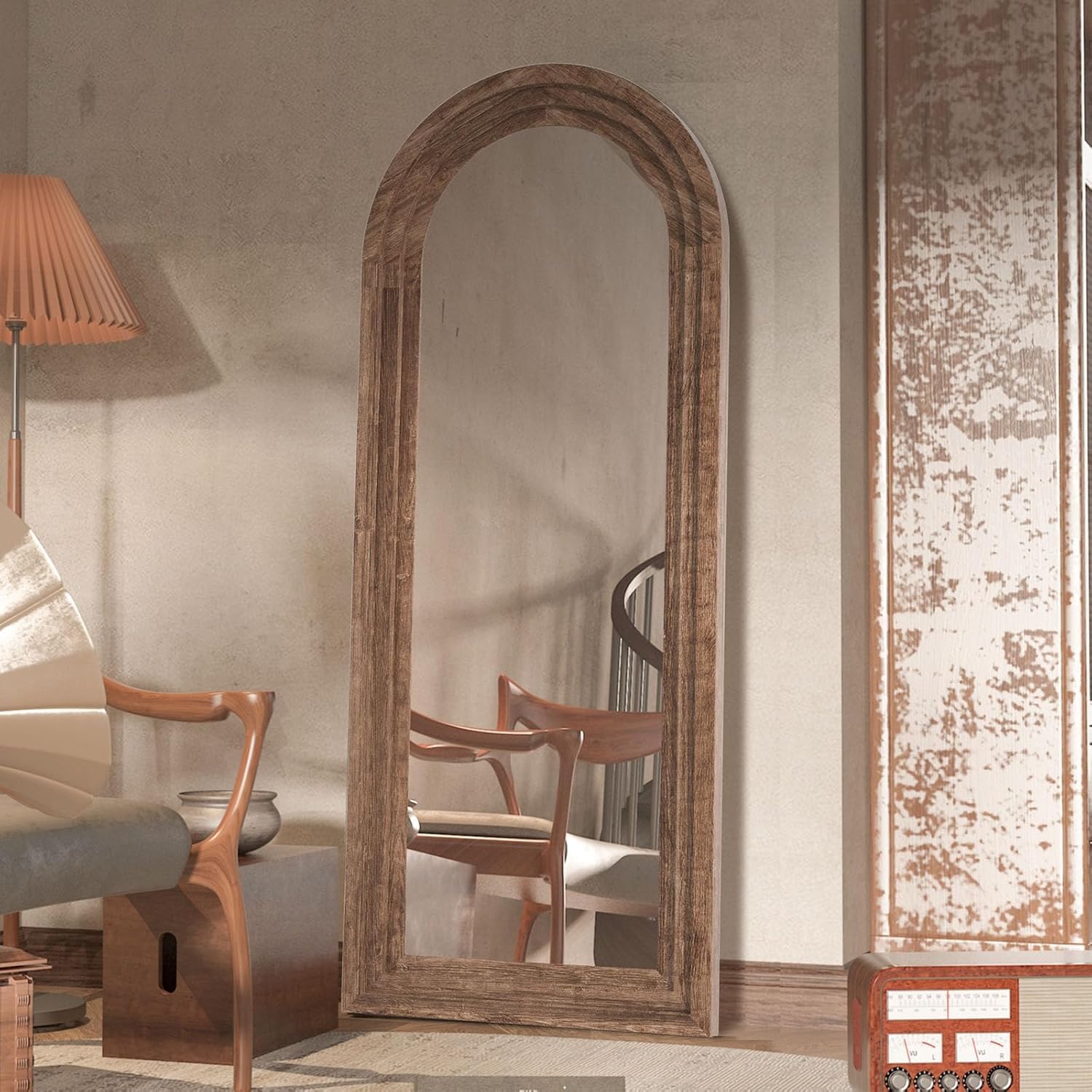 Łukowate lustro na całej długo – Arch Mirror Leaning recenzja i cena