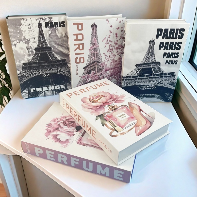Modne perfumy Dekoracyjne ksią – Interior Design Handbook recenzja i cena