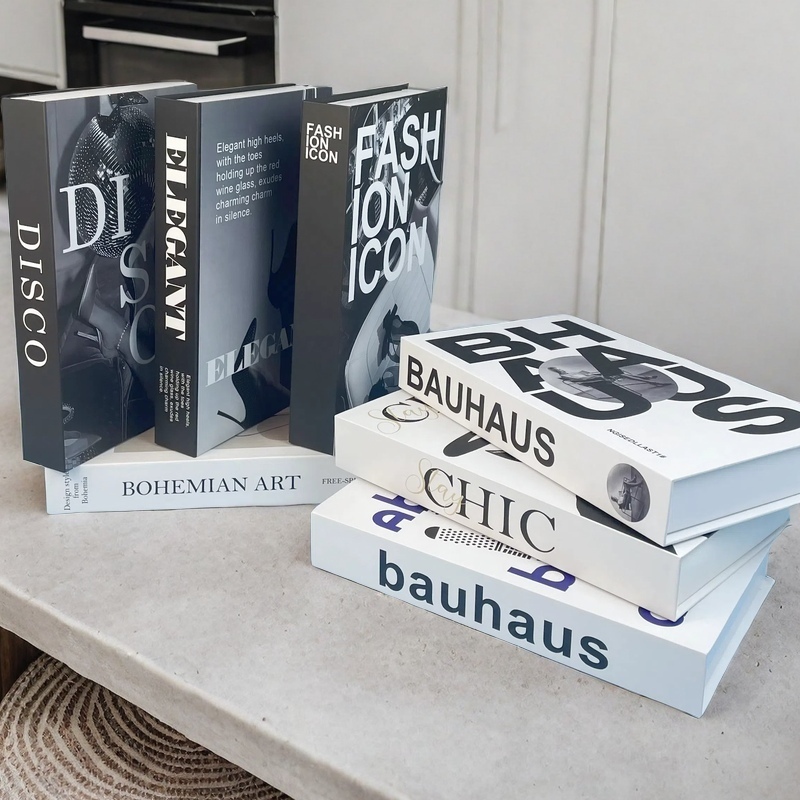 Modne perfumy Dekoracyjne ksią – Interior Design Handbook recenzja i cena