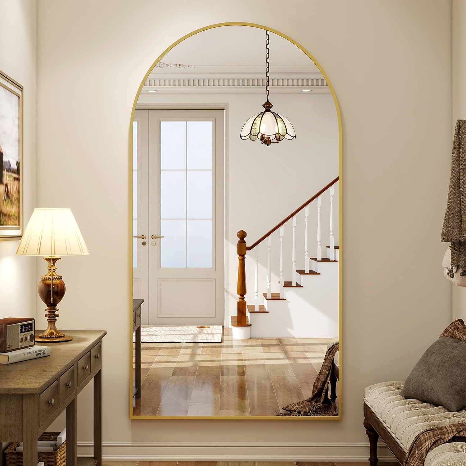 Lustro łukowe w całościowym ro – Arch Mirror Leaning recenzja i cena